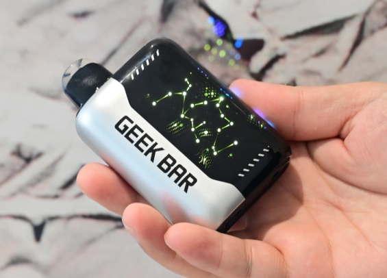 Geek Bar: Die Revolution der Einweg-E-Zigaretten in Deutschland